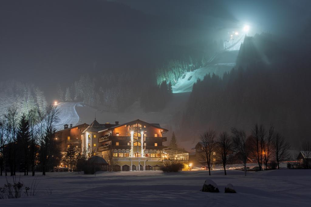 Hotel Zum Jungen Roemer Радштадт Экстерьер фото